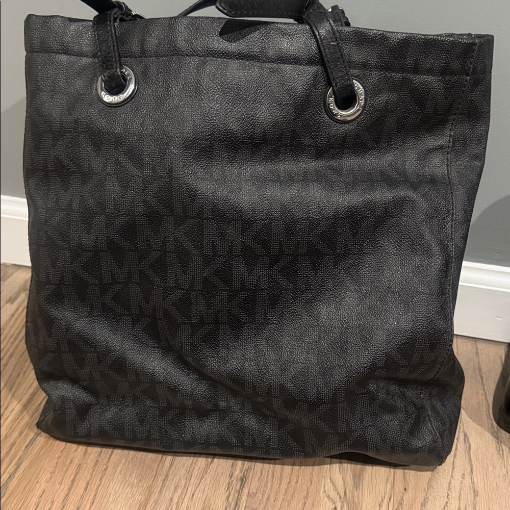 Michael Kors Black Interior Tote